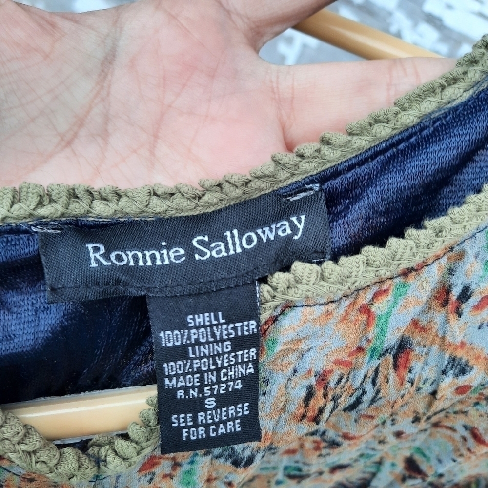 🌟 Ronnie salloway dress size small Y2K - Picture 4 of 4